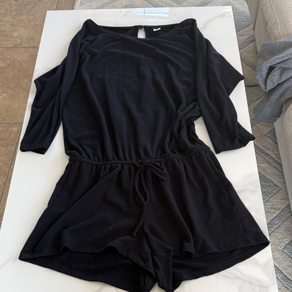 Old Navy Black Knit Long Sleeve Romper